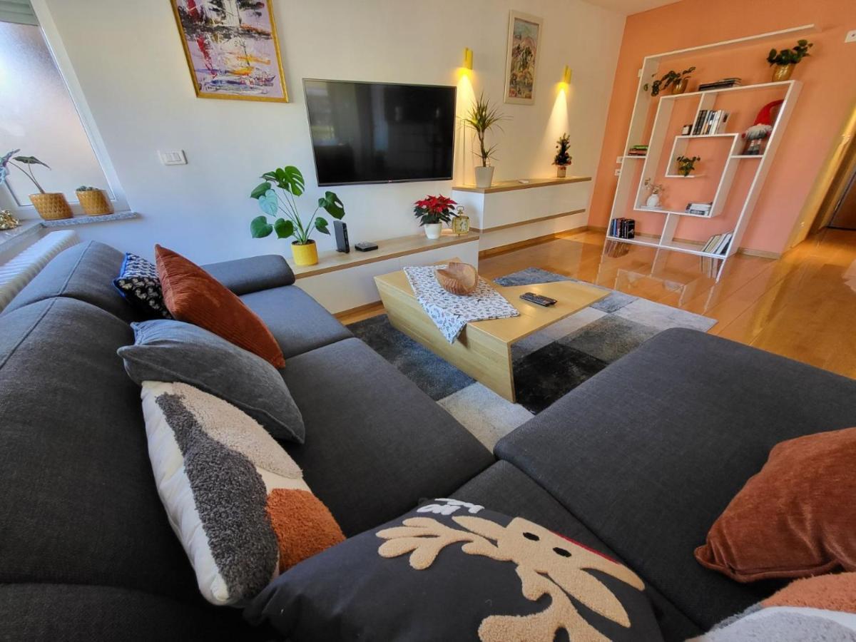Apartman Bruna Self Check-In Osijek Eksteriør billede